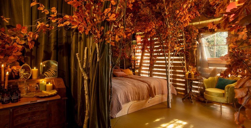 Schlafen im Laubbett im MAISON HORNBERG Laub-Safari im MAISON HORNBERG